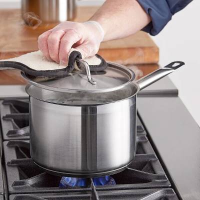 Vigor SS1 Series 4 Qt. Stainless Steel Sauce Pan with Aluminum-Clad Bottom and Cover