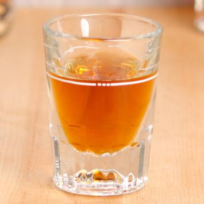 Libbey 5127/S0711 1.5 oz. Fluted Shot Glass with 0.875 oz. Pour Line