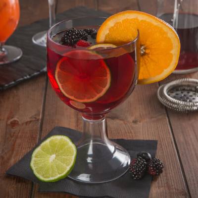 Libbey 92422 Infinium 18 oz. Tritan™ Plastic Schooner