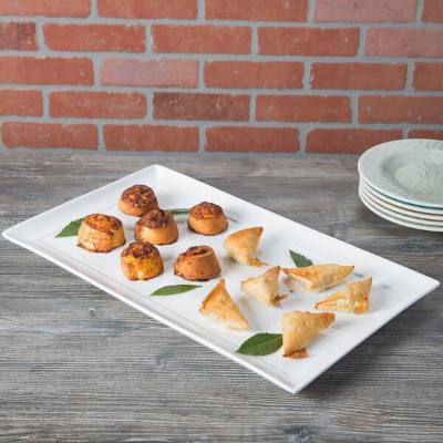 Libbey 905356991 Slenda 20 1/4" x 12 1/8" Rectangular Royal Rideau White Porcelain Tray