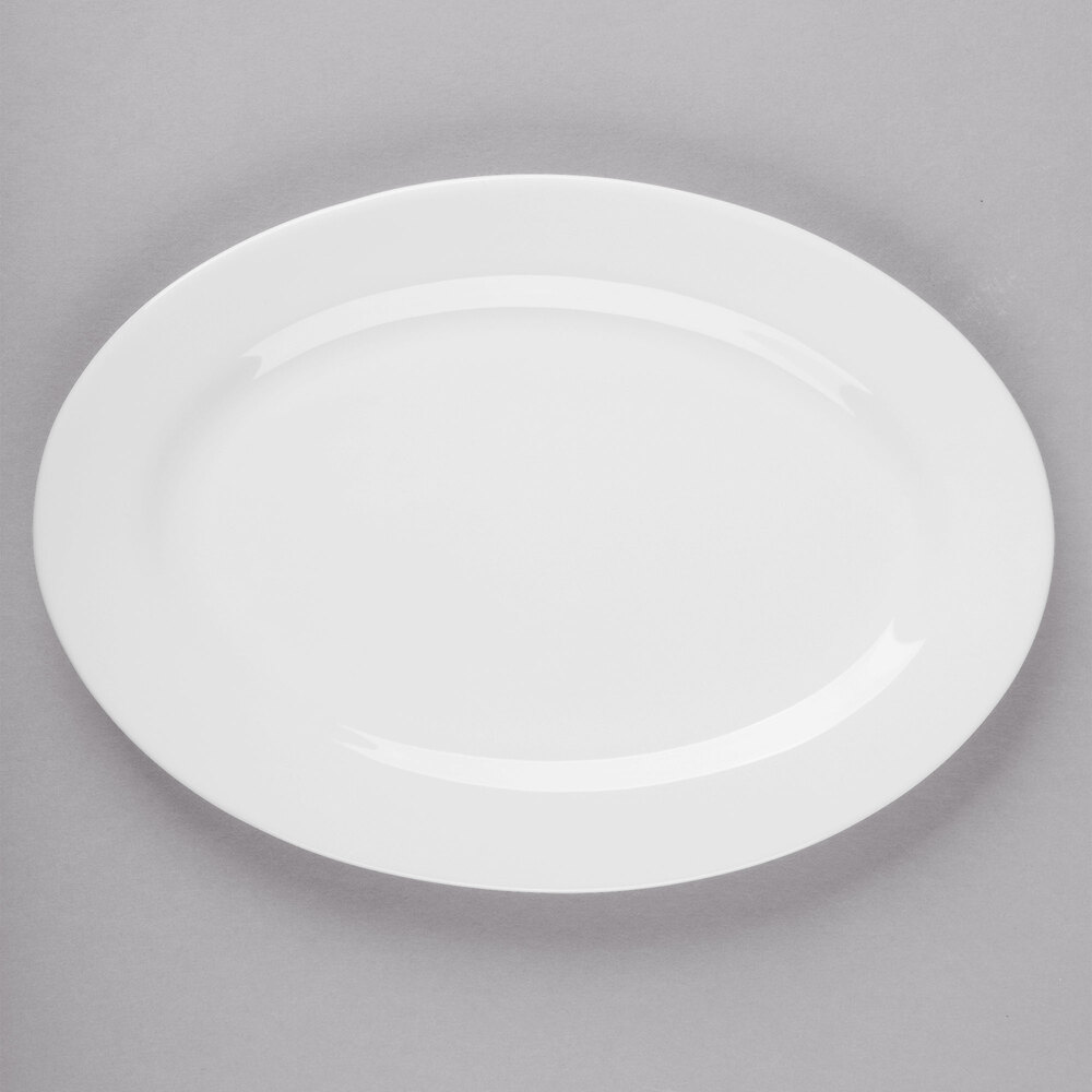 Reserve by Libbey 911190023 International 10 1/4" x 7 1/4" Bone China Oval Platter - 12/Case