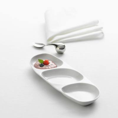 Libbey 999023303 Rigel Constellation 13 3/4" x 5" Lunar Bright White Porcelain Tray with (3) 3.5 oz. Wells