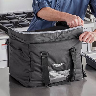 Vollrath VCBM100 1-Series Medium Insulated Food Pan Carrier, 17"x13"x9" (3 half pans)