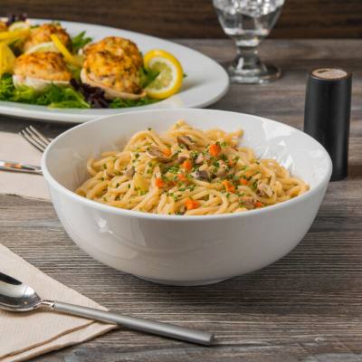 Libbey 840-355-010 Porcelana 60 oz. Bright White Porcelain Noodle Soup Bowl