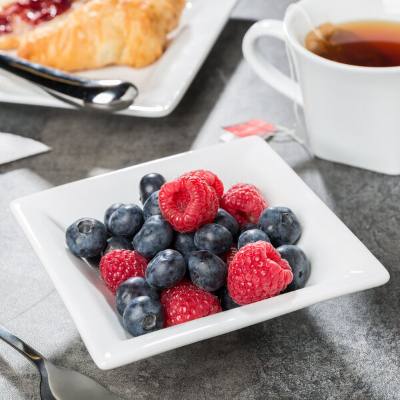 Libbey Slate 5.5 oz. Ultra Bright White Wide Rim Square Porcelain Fruit Bowl