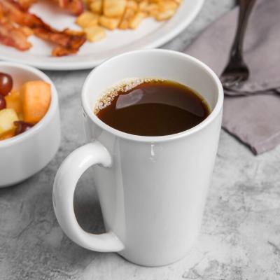 Libbey STM-16 Porcelana 16 oz. Bright White Porcelain Stretch Mug